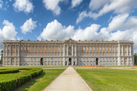 palazzo reale caserta.